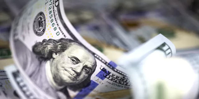 EURUSD podría renovar ventas por debajo de 1.04